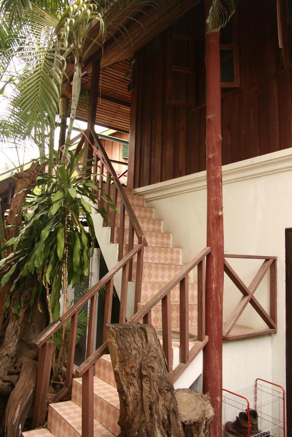 מלון לואנג פרבאנג Mano Temple House מראה חיצוני תמונה