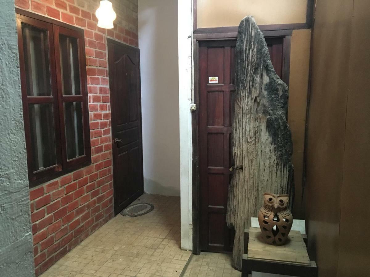 מלון לואנג פרבאנג Mano Temple House מראה חיצוני תמונה
